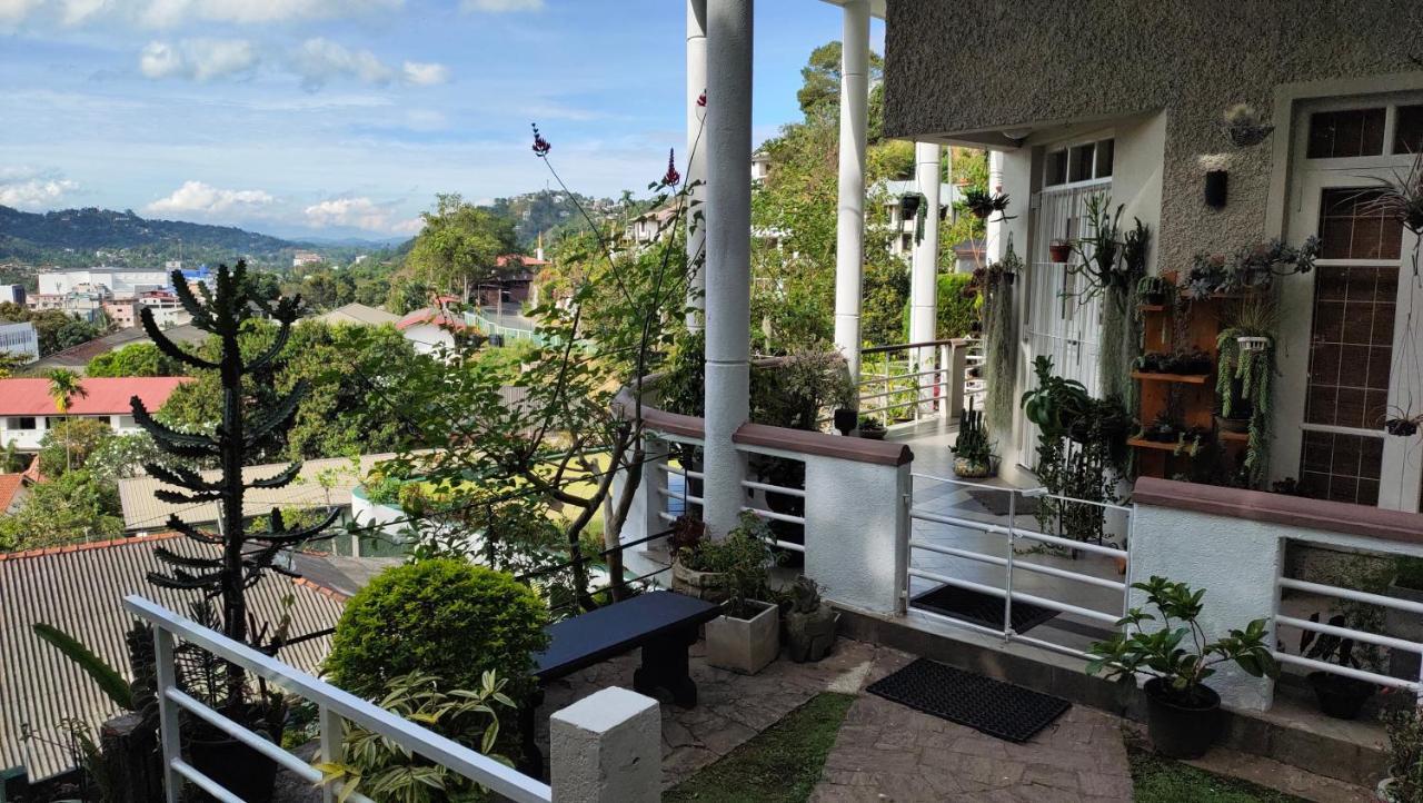 Marvel Hills Kandy Exterior foto