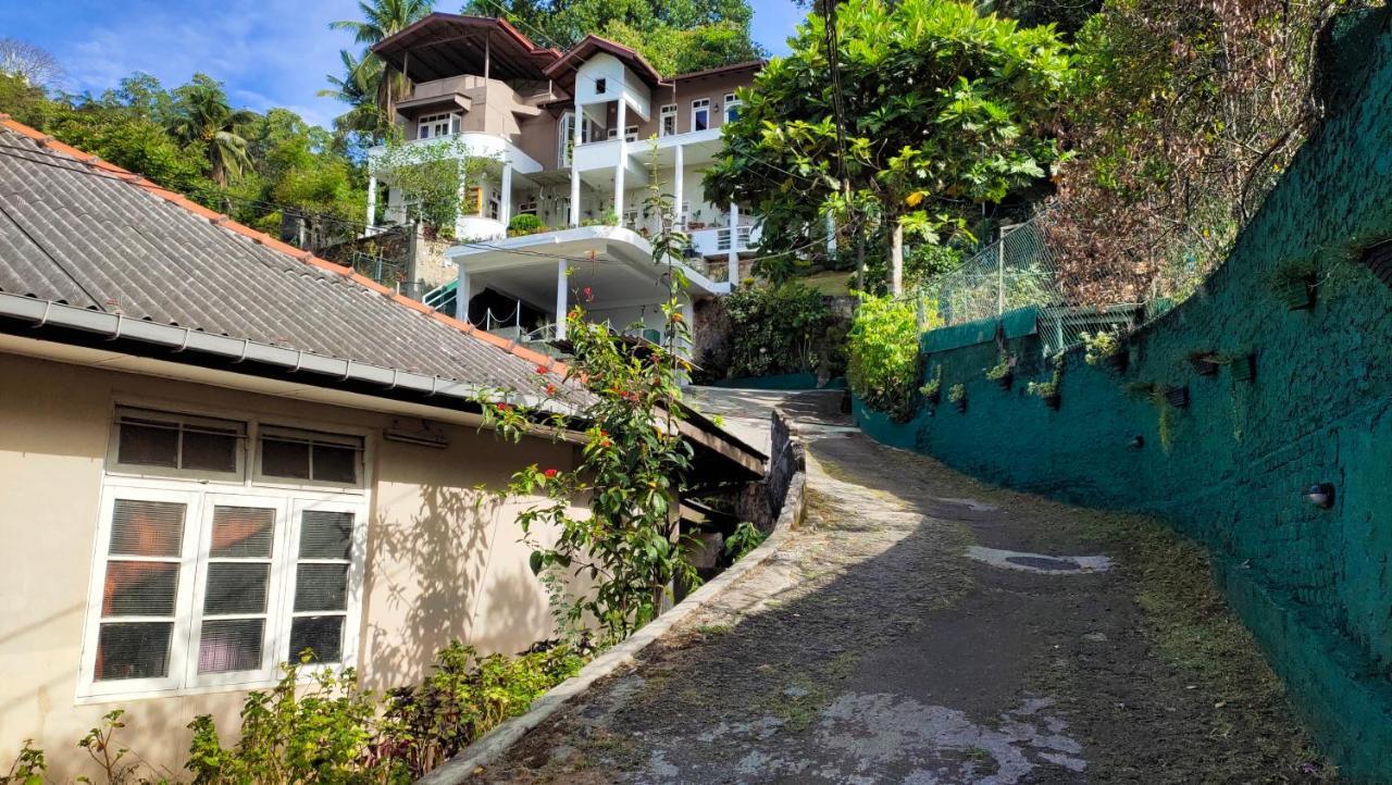 Marvel Hills Kandy Exterior foto